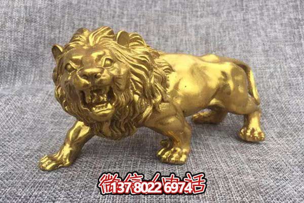 不銹鋼雕塑獅子鎏金烤漆室內(nèi)裝飾