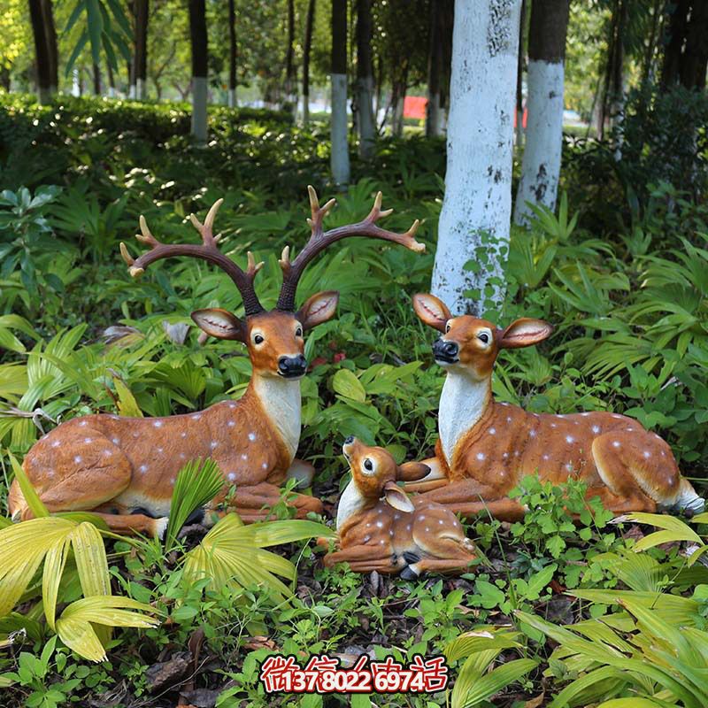 戶外草叢創(chuàng)意景觀裝飾品仿真動(dòng)物梅花鹿雕塑